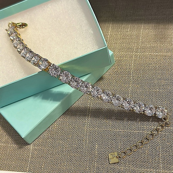 Park Lane Jewelry - Cubic Zirconia Tennis Bracelet CZ Set in Gold Tone Park Lane Jewelry Impression